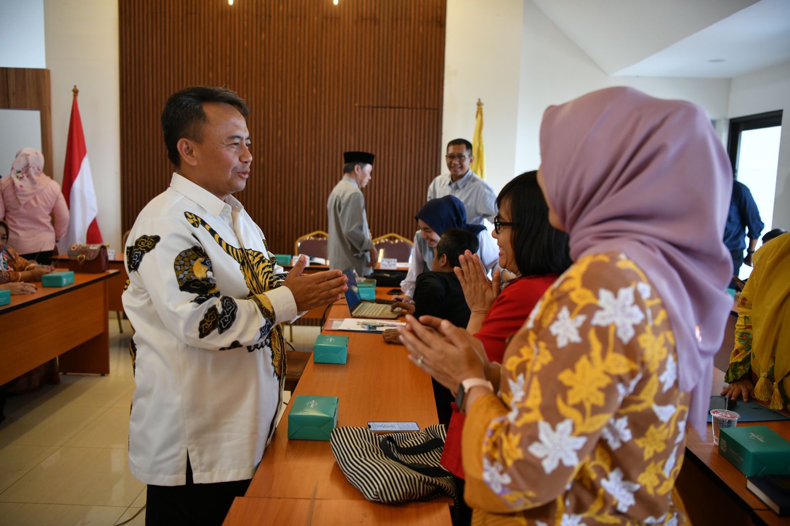 Bandung Terancam Jadi Lautan Sampah, Pelaku Pariwisata Diminta Lakukan Pengelolaan Mandiri