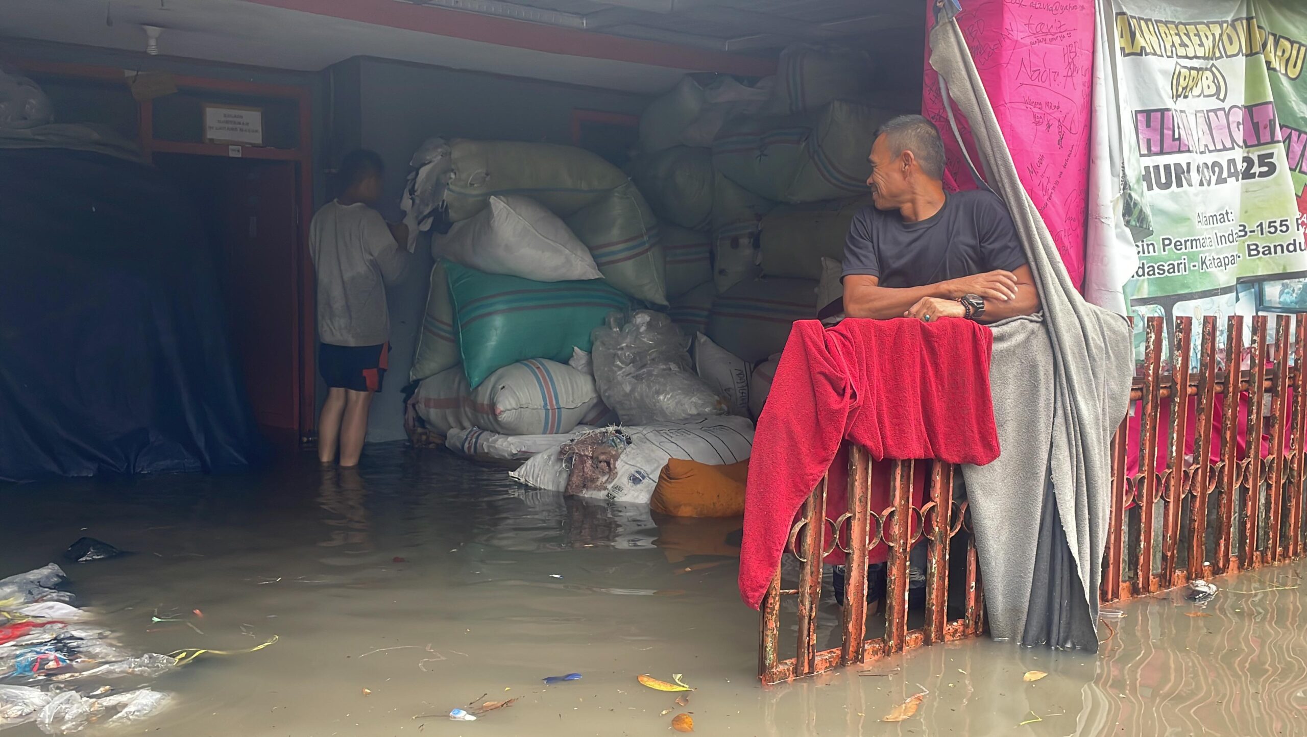 Banjir Rendam Komplek CPI Desa Gandasari Kabupaten Bandung, Warga: Sering!