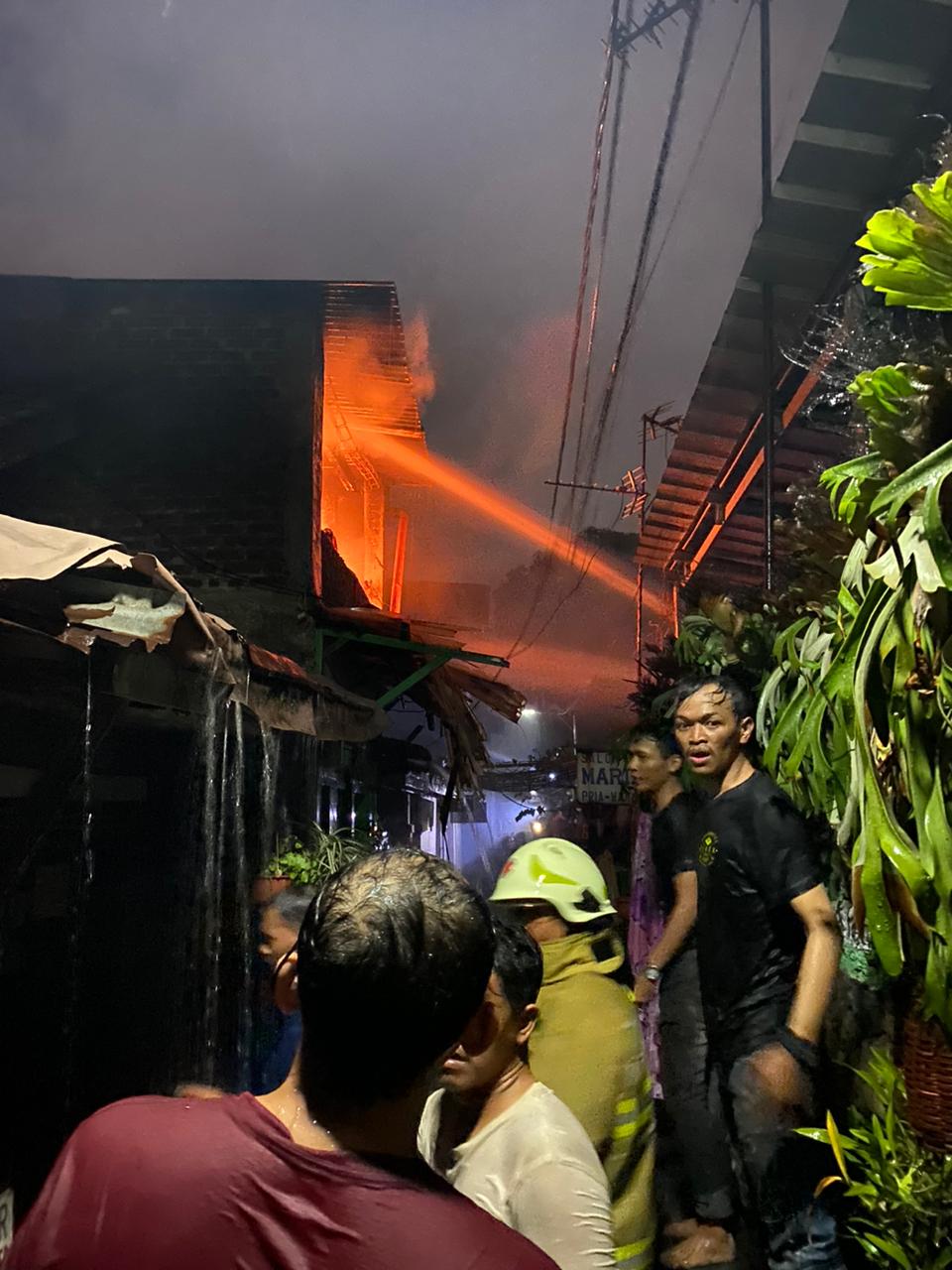 Lagi, Kebakaran Terjadi di Kota Bandung, 2 Rumah di Cicendo Hangus Terbakar