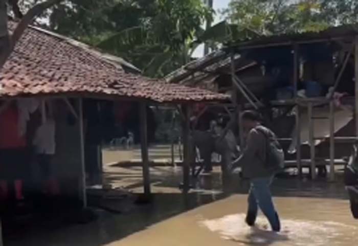 Sejumlah Wilayah di Bekasi Terendam Banjir  Akibat Hujan Deras