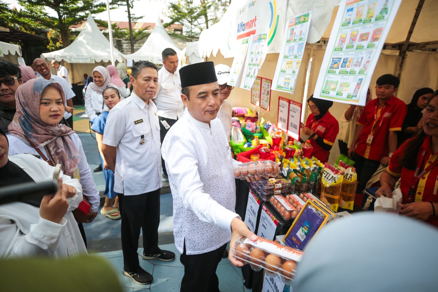 Wakil Wali Kota Bandung Usulkan Penambahan Lokasi Bazar Murah