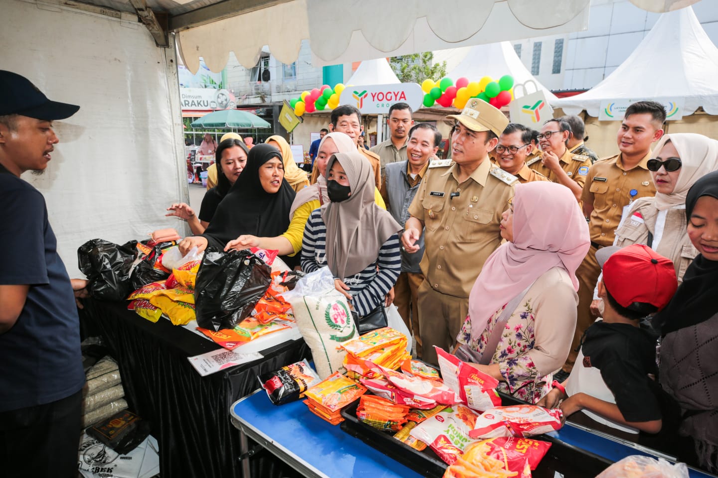 Warga Sambut Antusias Bazar Murah Jelang Iduladha, Harap Bisa Digelar Rutin