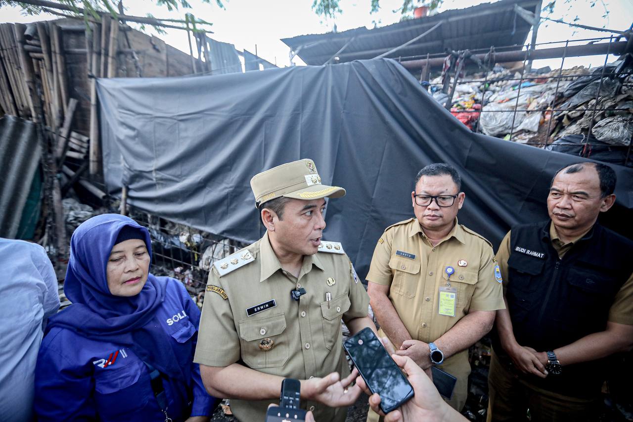 Pemkot Bandung Tutup 136 Titik Sampah Ilegal, Warga Diminta Kelola Sampah dari Rumah