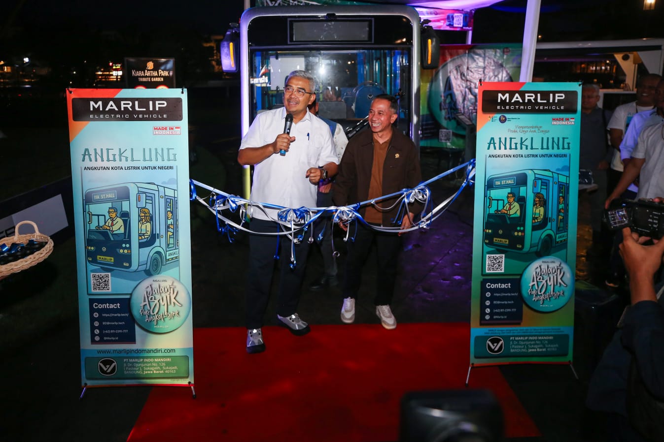 Angkot Listrik Mulai Diuji Coba di Bandung, Rute Gunung Batu–Stasiun Bandung Jadi Pilot ProjectAngkot Listrik Mulai Diuji Coba di Bandung, Rute Gunung Batu–Stasiun Bandung Jadi Pilot Project