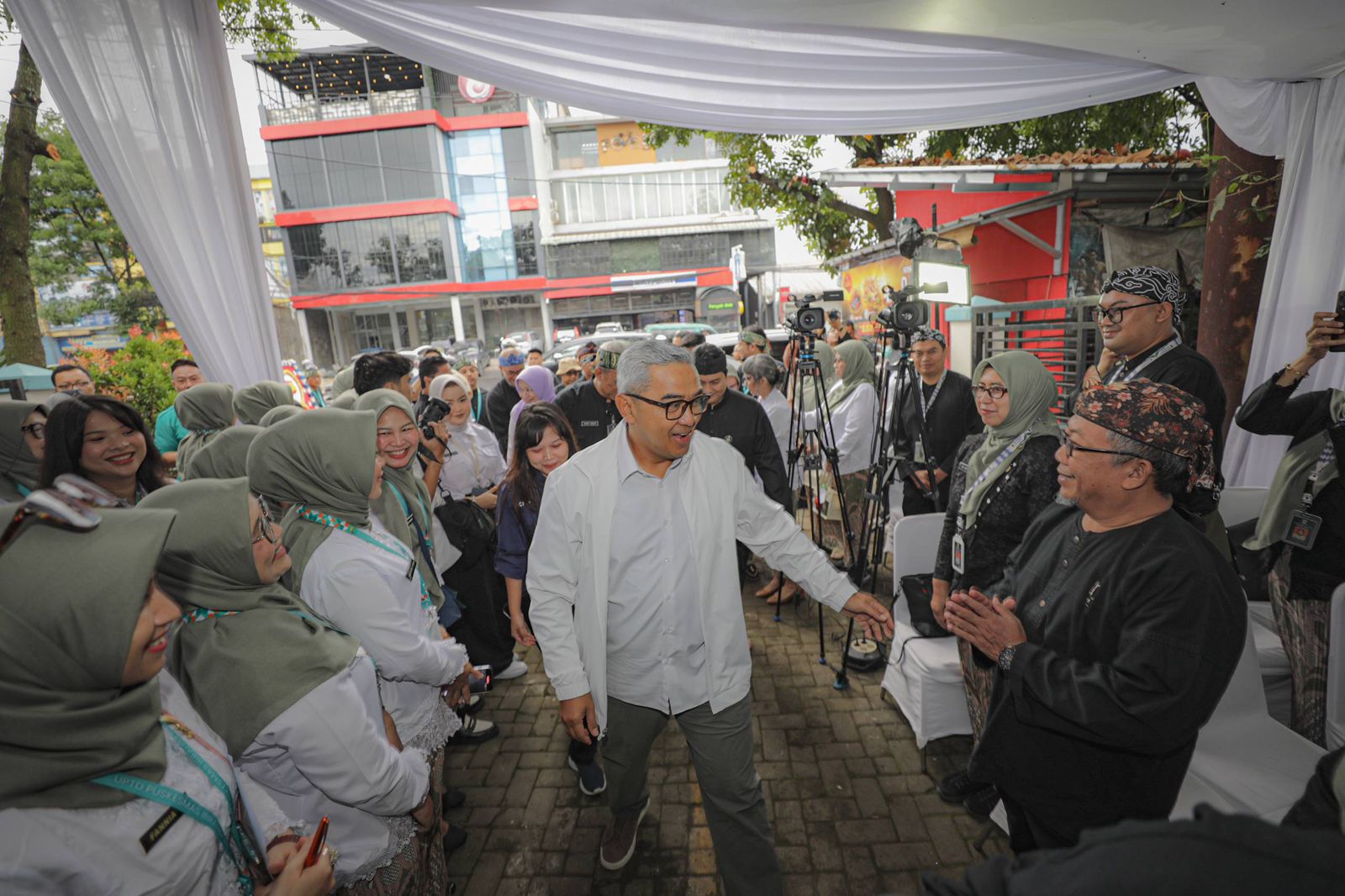 Puskesmas Ibrahim Adjie dan Garuda Kini Layani Warga 24 Jam