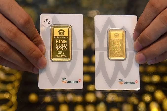Harga Emas Antam Naik Rp15.000, Tembus Rp2,639 Juta per Gram